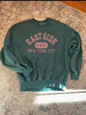Vintage Arizona Brand East Side 1975 New York City Green Crewneck Sweatshirt